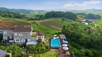 Anmyeondo Enew Pension - parking