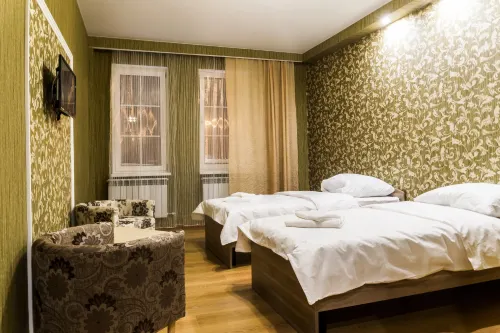 Nitstsa Hotel