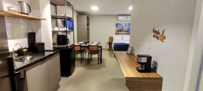 แอร์พอร์ต เรสซิเดนซ์ โรงแรมในกัวรูลโฮส