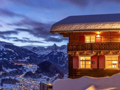 Vintage Mountain House With Sauna