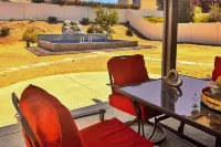 Pool & Yard: Luxe Beaumont Getaway!