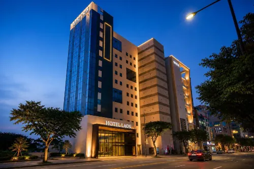 โรงแรมลาโอน