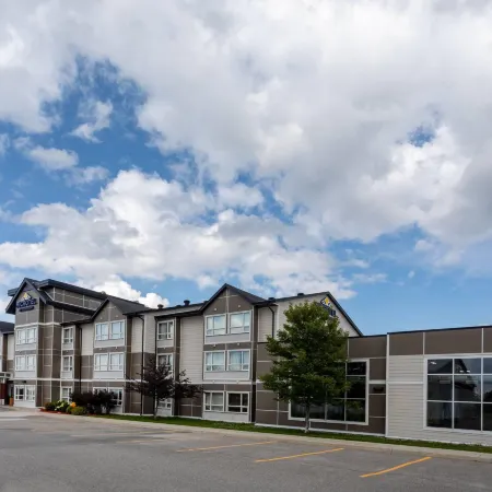 Microtel Inn & Suites by Wyndham Timmins