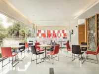 宜必思巴釐巴板飯店 英雄超市附近的飯店