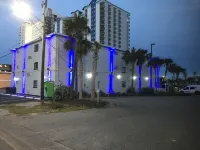 Ocean 5 Hotel - Motels