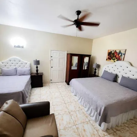 Dela De-Rose Guest House Negril Jamaica