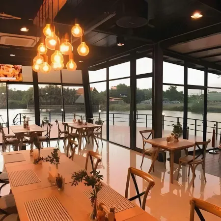 Phuengluang Riverside Hotel Chanthaburi
