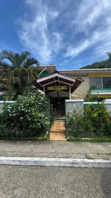 Canal Inn B&B Panama