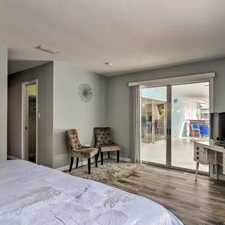 Sarasota Home w/ Large Backyard & Water Access Hotels in Whitfield