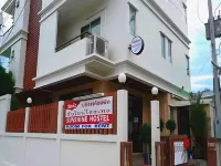 Sunshine Hostel - Inns