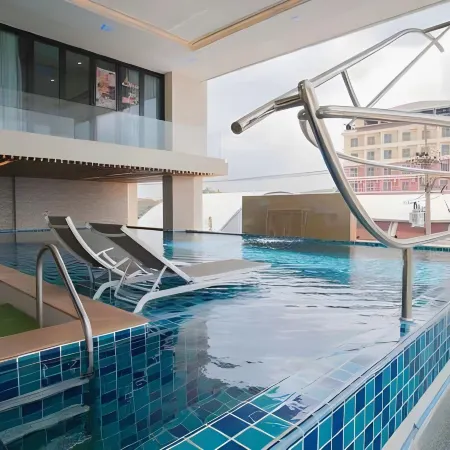Tara Grand Hotel