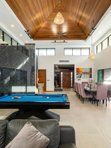 รูปภาพของNoi's Villa - tropical oasis with pool and maid