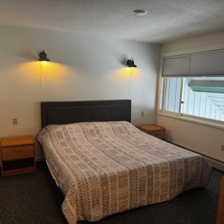 Private 2Bd 2Bath - Sleeps 5/6 Town home In Stowe VT - 15min From The Mountain