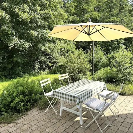 Cozy country life between Hamburg and Lübeck. 2-room-apartment 2 to max. 4 pers.