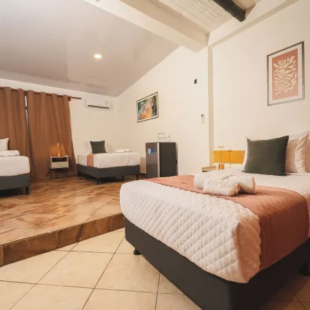 Hotel Crossman