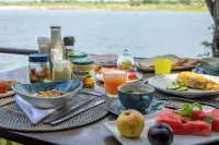 Zambezi Mubala Lodge - bar