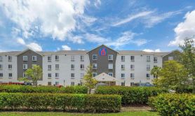 Motel 6 Suites 邁爾斯堡, FL