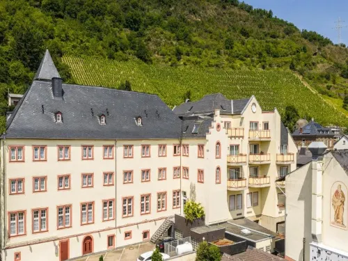 Schloß-Hotel Petry - Kylpylä