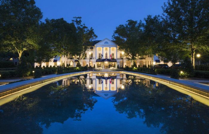 Colonial Houses, an Official Colonial Williamsburg Hotel