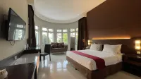 Sisingamangaraja Guest House Semarang - breakfast