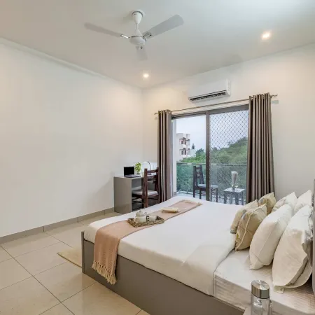 Premium 2bhk at Lakecity Apartments by Viraalay
