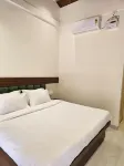 Saavi Resort Shrivardhan - Beach