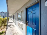 Erth Inn by Aga- Mojave - Pet friendly