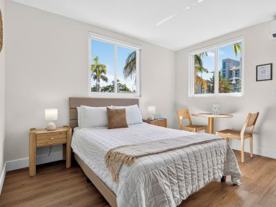 Tiana Beach Inn