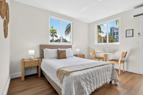 Tiana Beach Inn - Inns