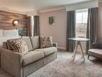 DoubleTree by Hilton Bath Hotels near Bath Assembly Rooms
