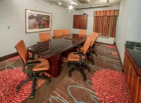 Hampton Inn South Haven - 2-Star