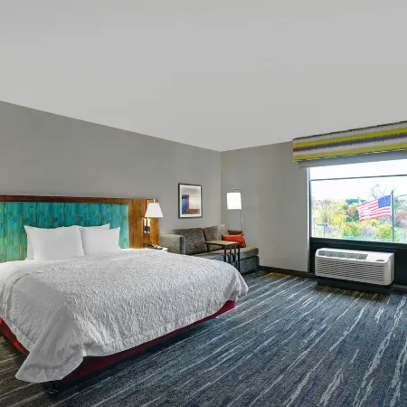Hampton Inn Utica