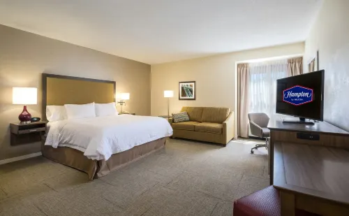 Hampton Inn Waterville - parking
