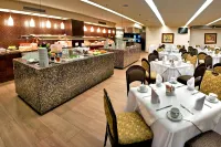 Courtyard Mexico City Revolucion - 朝食