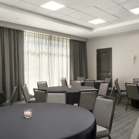 Hampton Inn & Suites Worcester