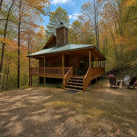 Private 2Br Cabin Fireplace, Deck + Firepit