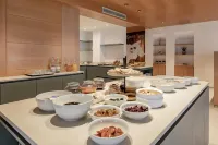 Laurena Aparthotel Near Brixen - servizio colazione