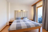 Apartment in Aschau Near Kaltenbach Ski Lift - balcony