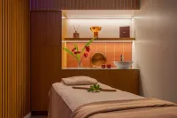 Dorisol Buganvília Studio Hotel - スパ