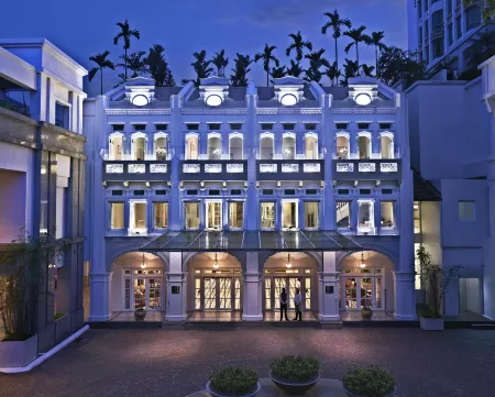 InterContinental Singapore Отели рядом с достопримечательностью «Block 18 HDB Dover Crescent»