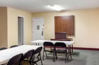 Econo Lodge Burlington I-40 Hotels in Burlington