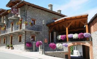 Suitetrails - Bed & Breakfast Lo Teisson