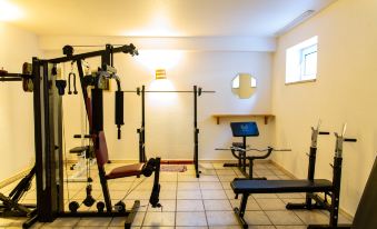 Hotel Sonnenhof Ehemaliger Rosenhof - Housity