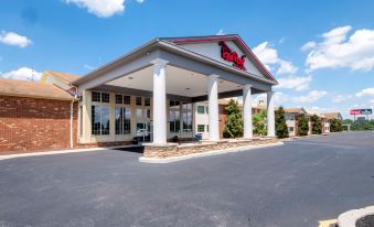 Red Roof Inn & Suites Wilmington - New Castle