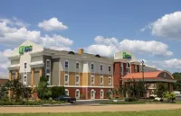 Holiday Inn Express Mccomb Hotels near Kia of McComb