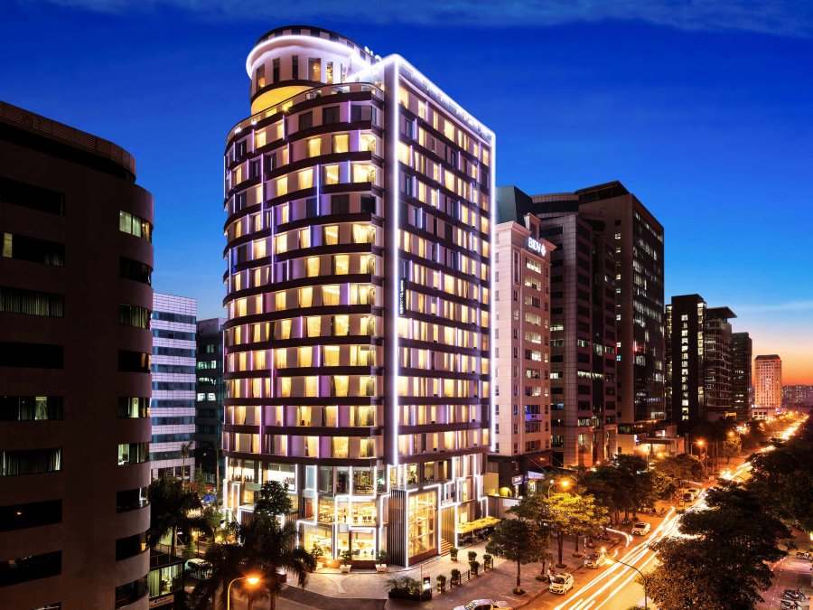Novotel Suites Hanoi Hotels in Hanoi