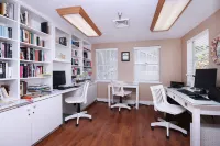 Island Inn Hotels in Sanibel