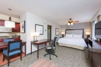 Homewood Suites by Hilton Bloomington - 3 estrellas