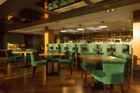 DoubleTree by Hilton Edinburgh - Queensferry Crossing - bar