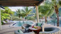 Luxury Beach Frontage Villa with Amazing Views for Rent - Villas